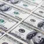 Тарифите на Трамп го намалуваат фискалниот дефицит на САД на 1,78 трилиони долари