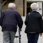 Бундестагот усвои контроверзен пакет реформи во пензискиот систем