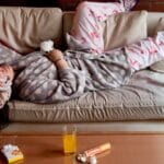 Доктор објаснува како правилно да се третира мамурлакот