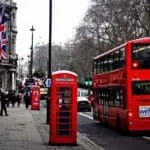 Сè повеќе Британци се соочуваат со губење на работни места