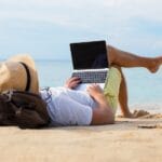 Колку пари ти се потребни за да се чувствуваш „безбеден“?