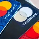 Профитот на „Mastercard“ ги надмина очекувањата поради силниот интерес на потрошувачите