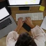 Работиш две работи, а пак немаш доволно – каде грешиш?