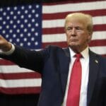 Трамп се заканува со 200% царина за француските вина, Макрон го одби местото во Комитетот за мир