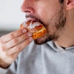 Нутриционистка вели дека 4 намирници ги зголемуваат хормоните на стрес и го саботираат губењето на тежината