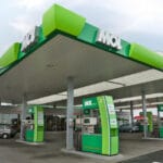 Некои бензински пумпи во Словенија го ограничија точењето гориво