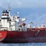 Русија зема милијарди евра од „црното злато“ поради кризата на Блискиот Исток