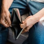 Има ли живот во Македонија по плаќањето на сметките?