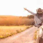 Споени викенди – благослов за граѓаните, проблем за бизнисот