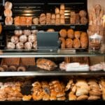 Од сиромаштија до профит – бизниси што цветаат во криза