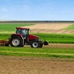 На земјоделците им пукна филмот, бараат ресорниот министер да биде разрешен!