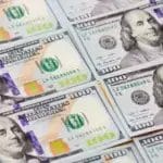 Пронашол згужвано ливче во џебот на своите стари панталони и станал милионер